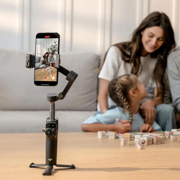 Стабілізатор відеозйомки DJI Osmo Mobile 8 550853026 фото